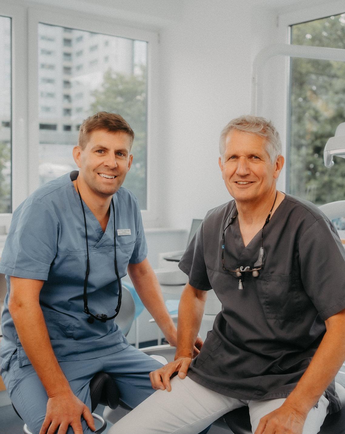 zahnarzt-ludwigs-Klaus-Ludwigs-Dr.-Tim-Sahrhage-1